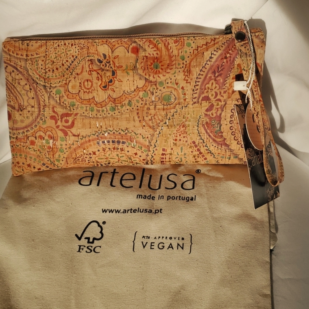 Artelusa cork Wrislet
